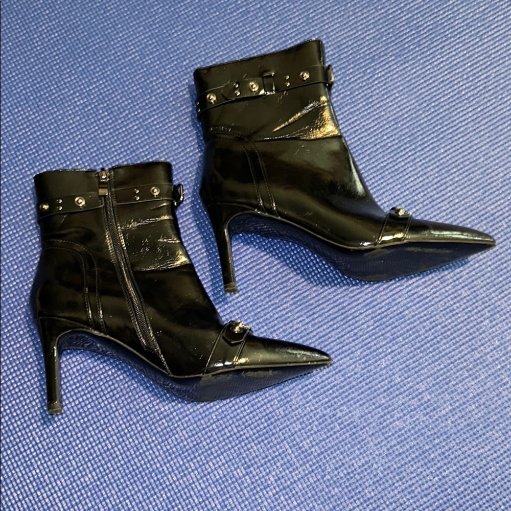 Elegant Black Ankle Boots